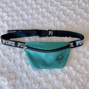 🌸PINK FANNY PACK🌸 Victoria’s Secret pink one size